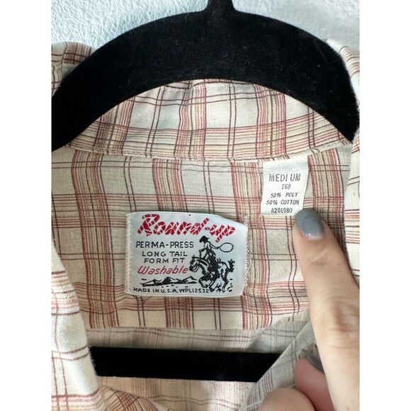 Round-Up Vintage Pearl Snap Plaid Cream Red Long Sleeve Shirt Men's Size Medium - Picture 2 of 5